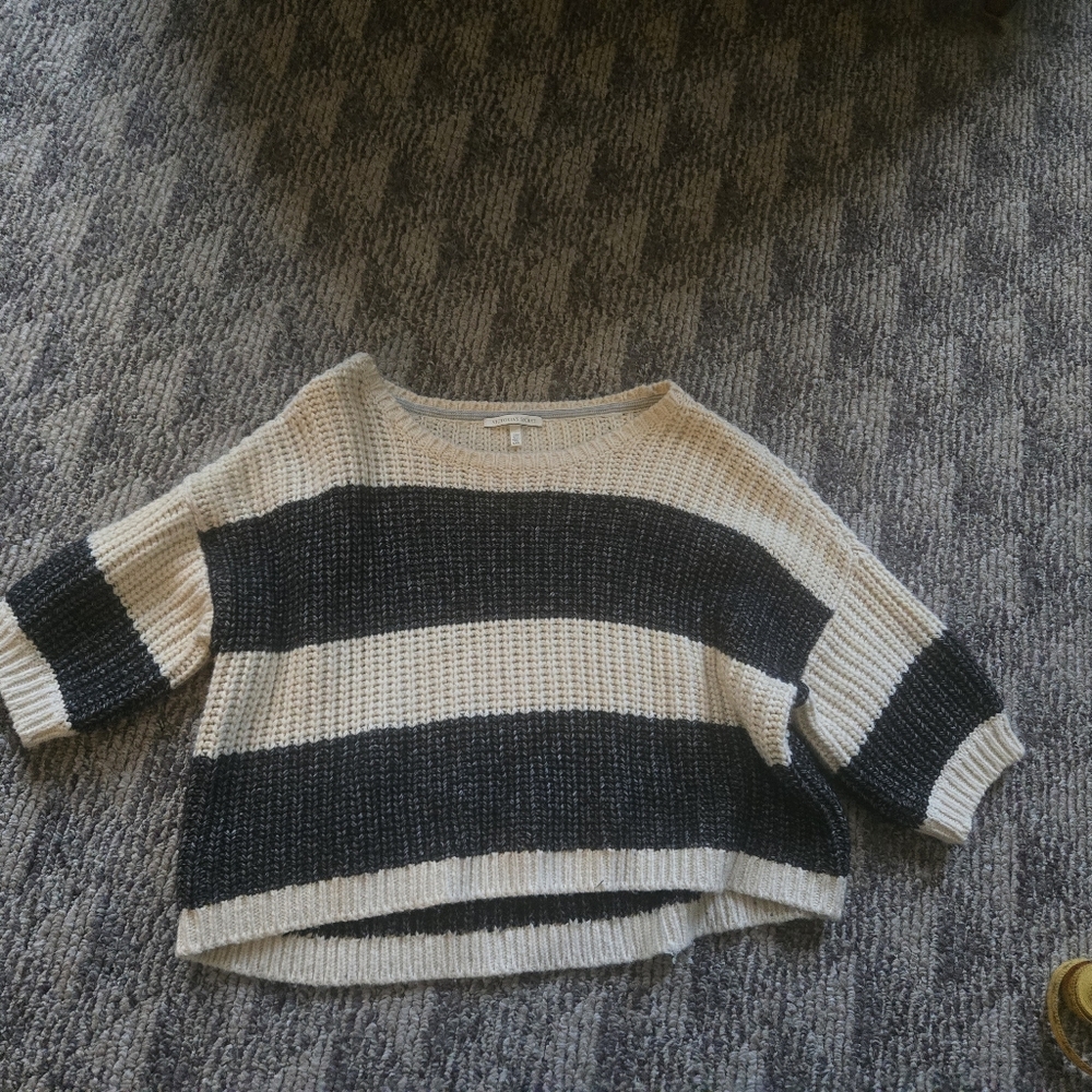 Victoria's Secret Cream and Gray Knit
